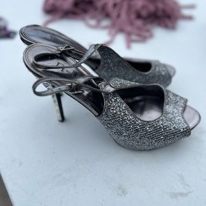 Women’s heels size 9.5